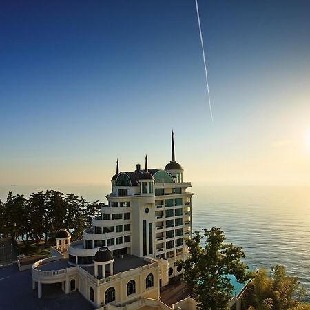 Castello Mare Hotel Kobuleti Exterior photo