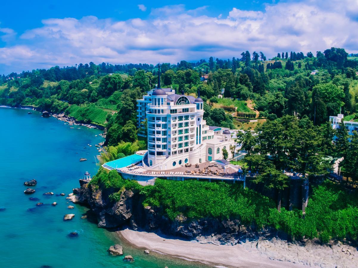 Castello Mare Hotel Kobuleti Exterior photo